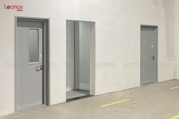 Mẫu cửa thép chống cháy 1 cánh được sử dụng nhiều hiện nay