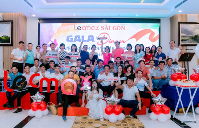 Kỷ niệm 10 năm Lecmax Sài Gòn